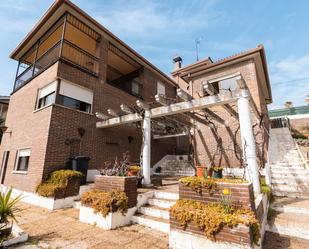 Vista exterior de Casa o xalet en venda en Simancas amb Terrassa