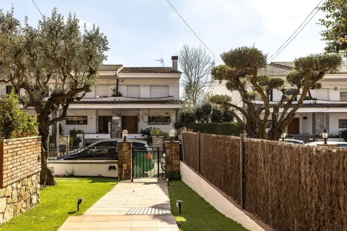 Maison avec jardin à vendre à Carrer Mestre Amadeu Vives, imagen 19