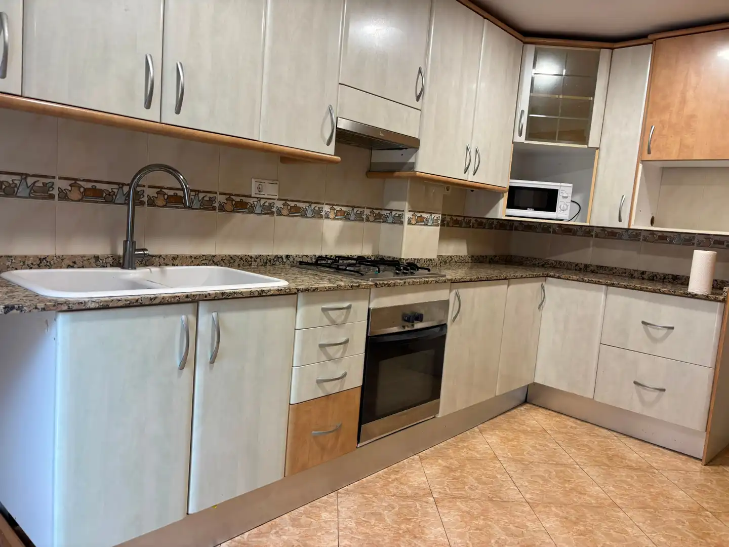 Maison mitoyenne avec jardin à vendre à Carrer Calaf, imagen 6