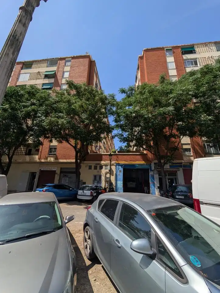 Vista exterior de Piso en venta en Valencia con Balcón