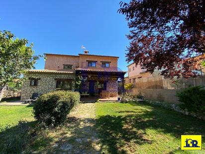 Vista exterior de Casa o xalet en venda en Cuenca Capital amb Terrassa