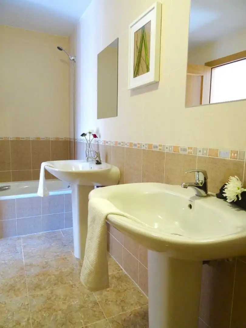 Baño de Dúplex en venta en Medina de Rioseco con Calefacción