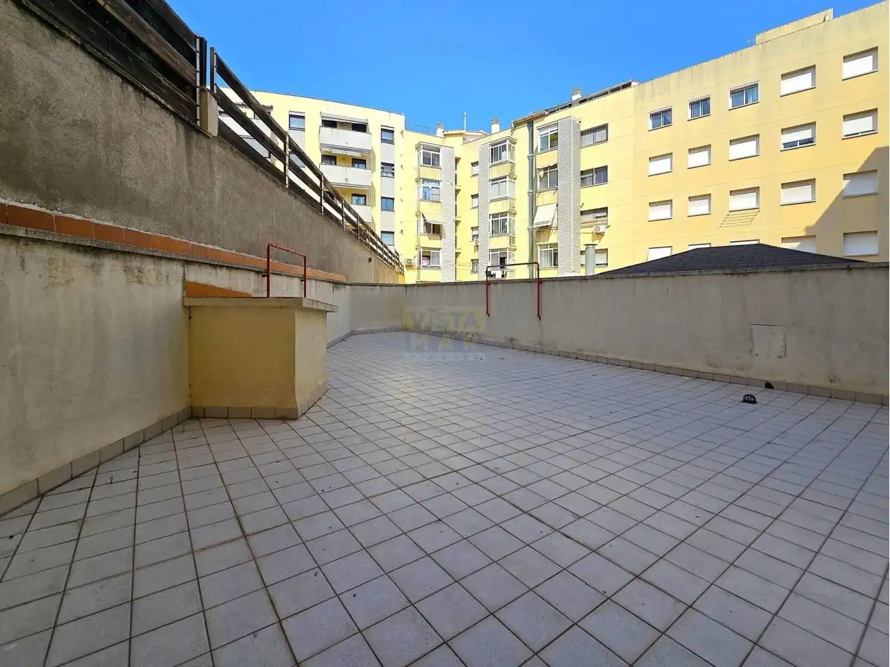 Terrassa de Pis de lloguer en Vilanova i la Geltrú amb Balcó