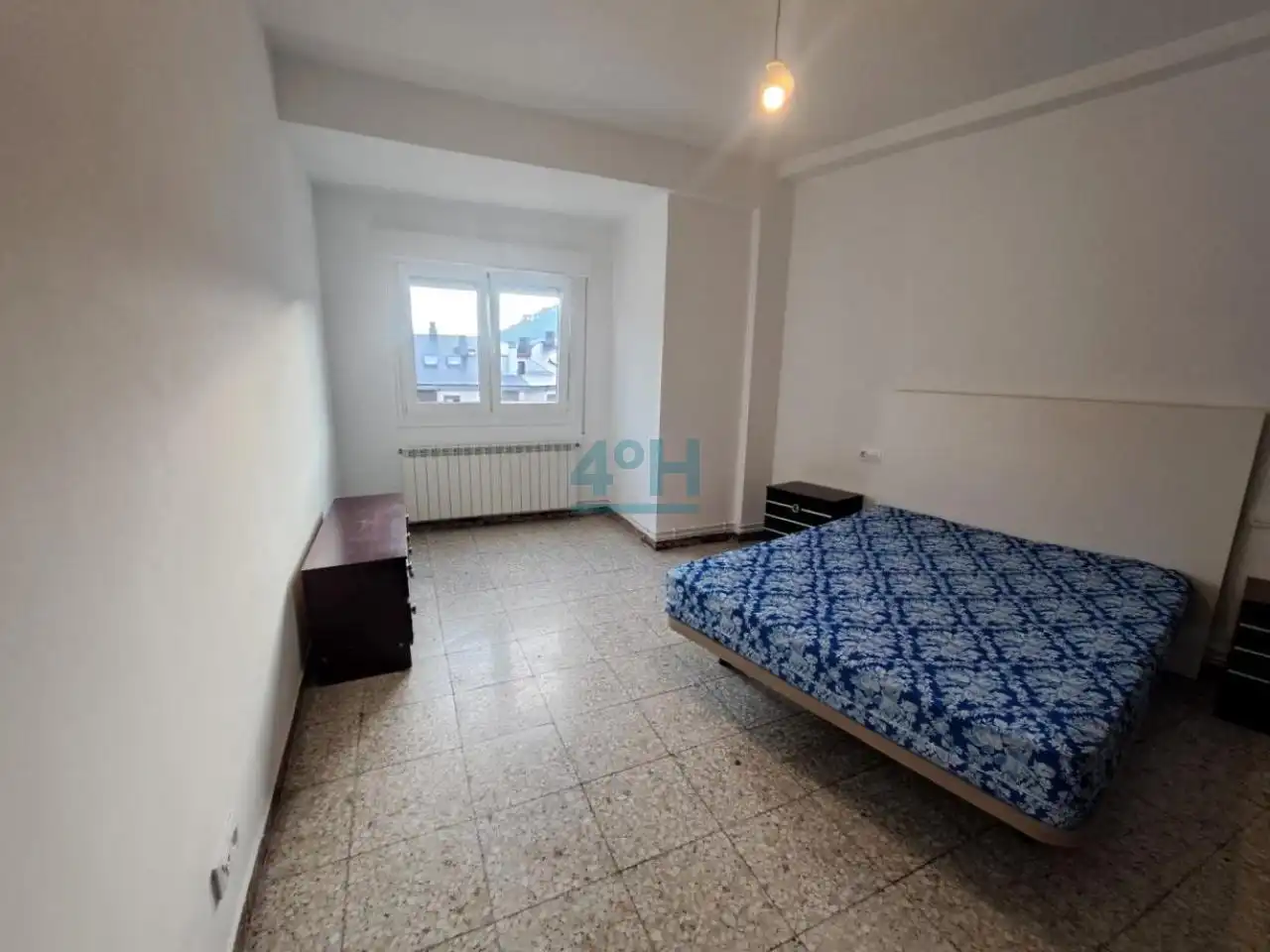 Bedroom of Flat for rent in Ourense Capital   with Heating and Balcony