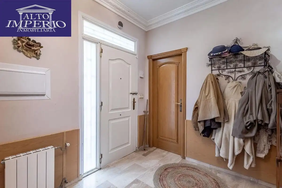 Detached house with terrace for sale in Calle Calle Sauce, imagen 9
