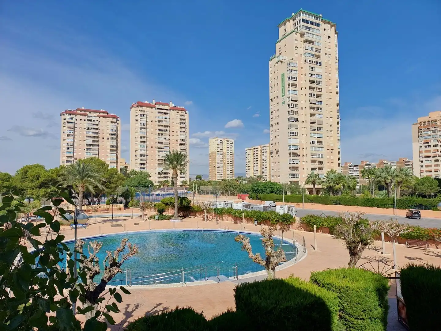 Swimming pool of Flat for sale in El Campello  with Terrace, Furnished and Community pool