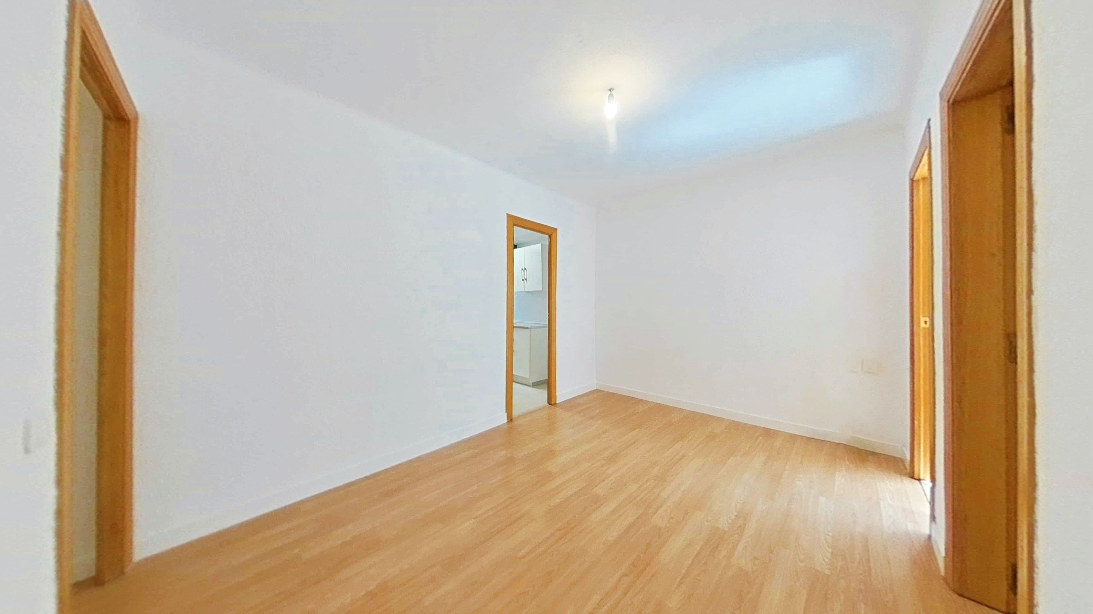 Habitación de Piso de alquiler en L'Hospitalet de Llobregat con Horno