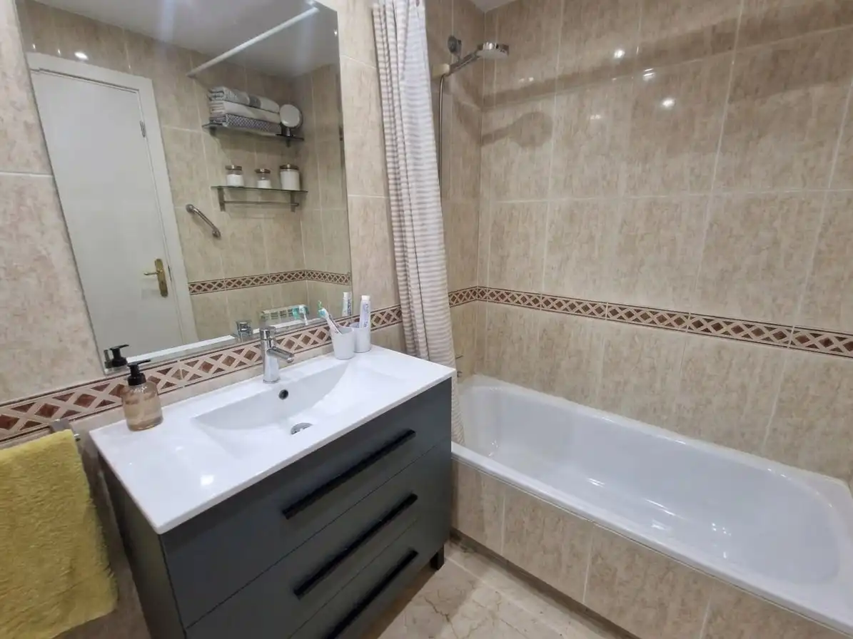 Baño de Piso en venta en Molins de Rei con Aire acondicionado, Calefacción y Parquet
