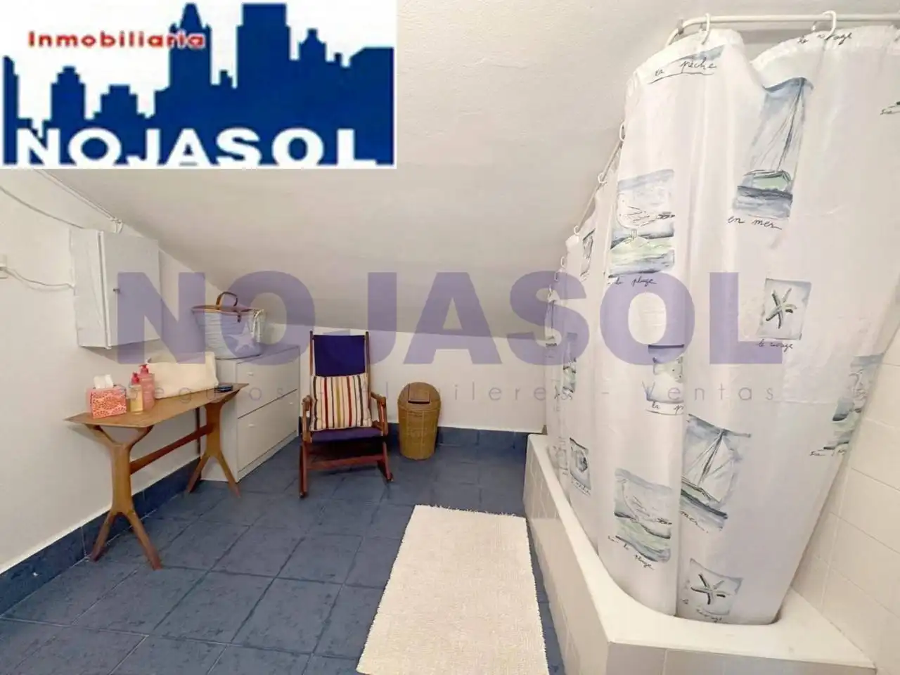 Bany de Casa adosada de lloguer en Noja amb Calefacció, Jardí privat i Terrassa