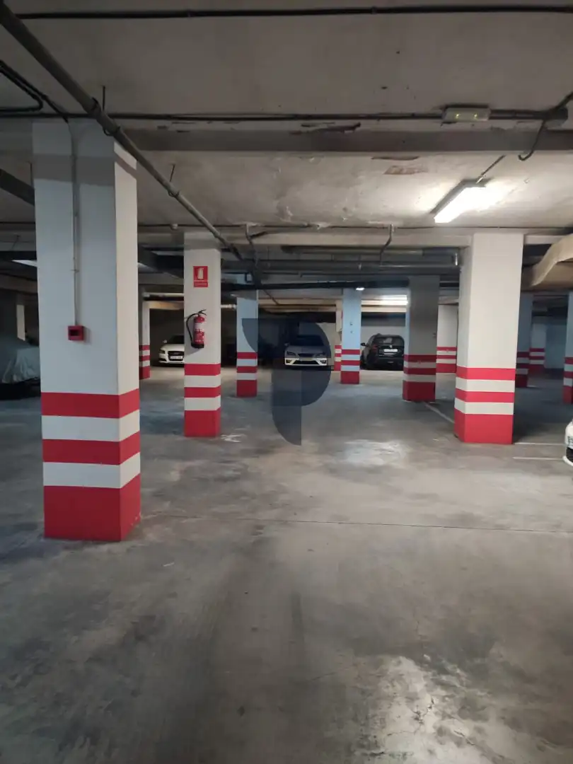 Parkplatz von Garage zur Miete in Alicante / Alacant
