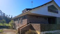 Vista exterior de Casa o xalet en venda en Pazos de Borbén amb Calefacció, Terrassa i Balcó