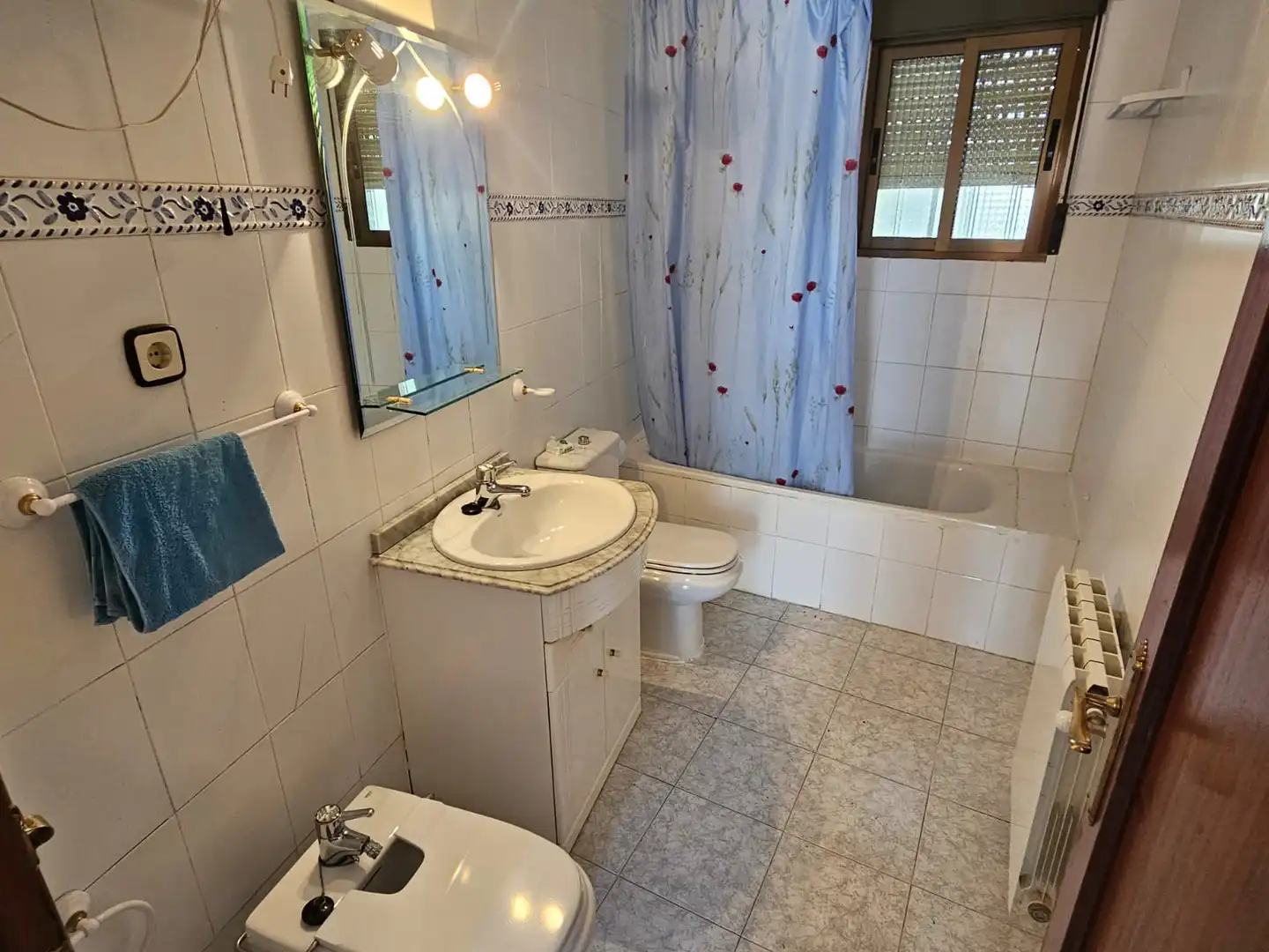 Bany de Casa o xalet en venda en Mazuecos amb Calefacció i Moblat