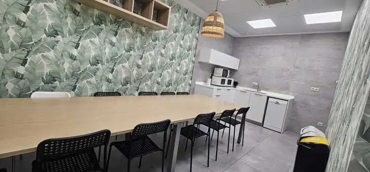 Cocina de Oficina de alquiler en Barrio de Salamanca