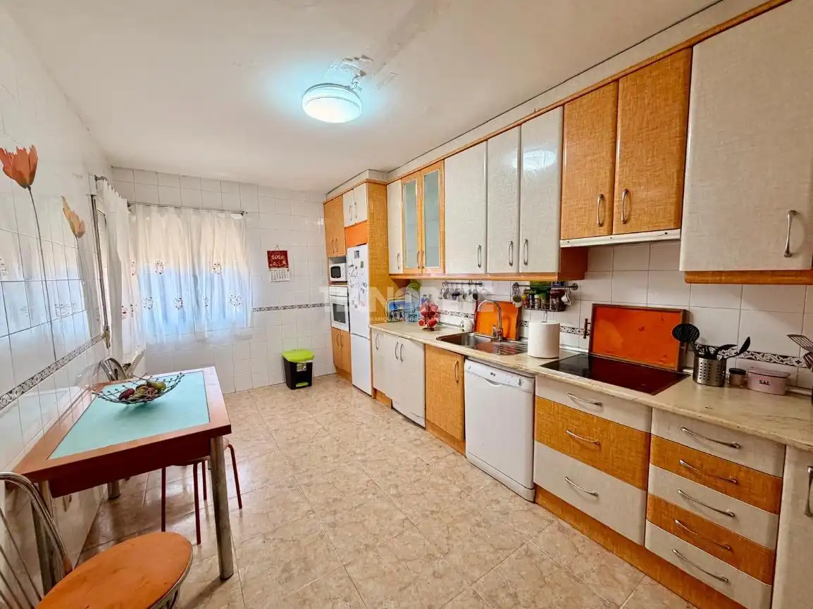 Cocina de Casa adosada en venta en Illescas con Aire acondicionado