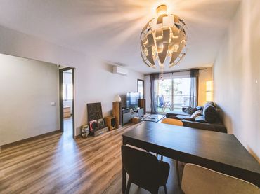 Piso con balcón en venta en Centre