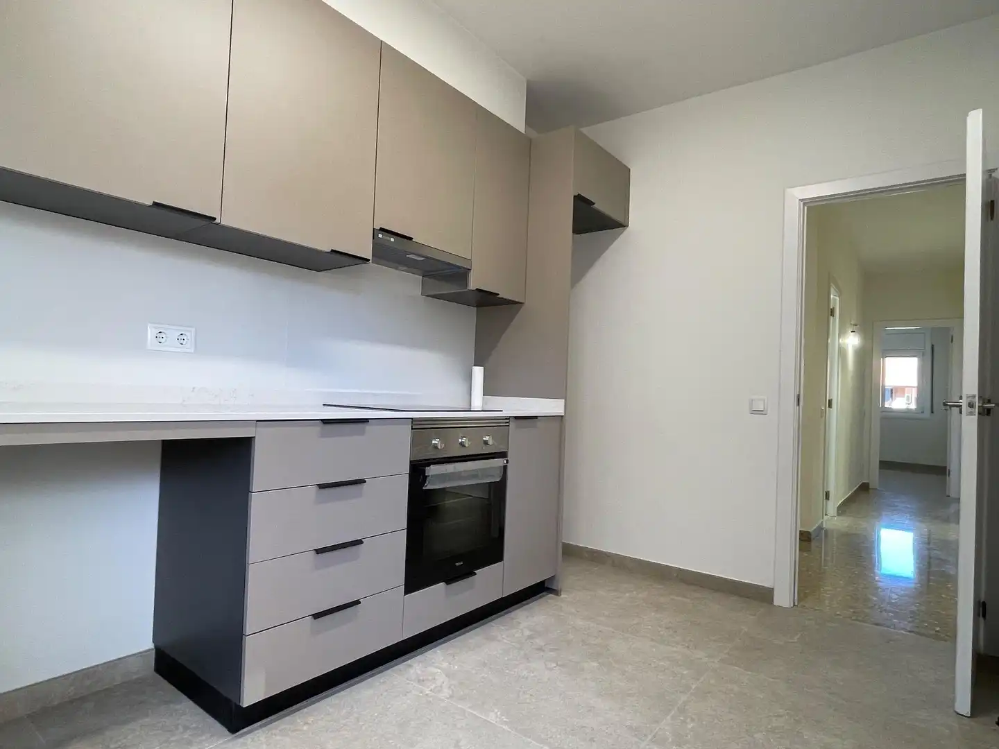 Cuina de Pis en venda en Montcada i Reixac amb Aire condicionat, Calefacció i Terrassa