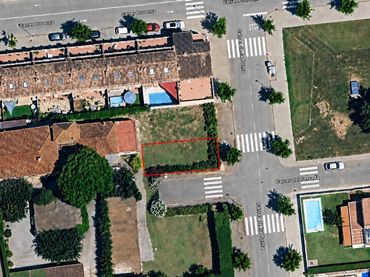 Residential land for sale in Carrer Carrer de la Poma 9