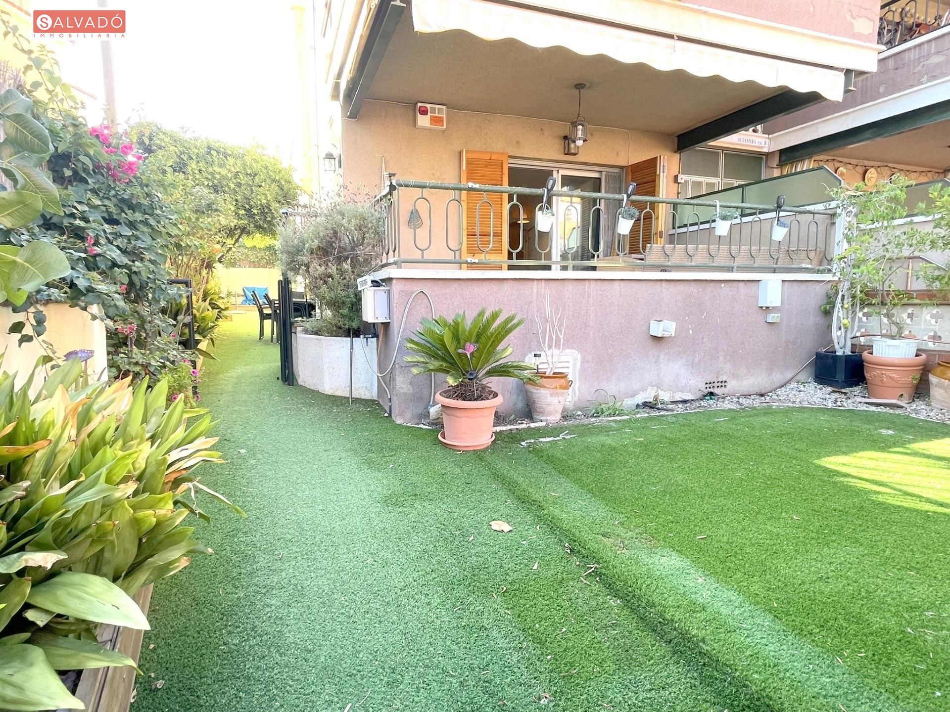 Terrassa de Planta baixa en venda en Calafell amb Jardí privat, Parquet i Terrassa