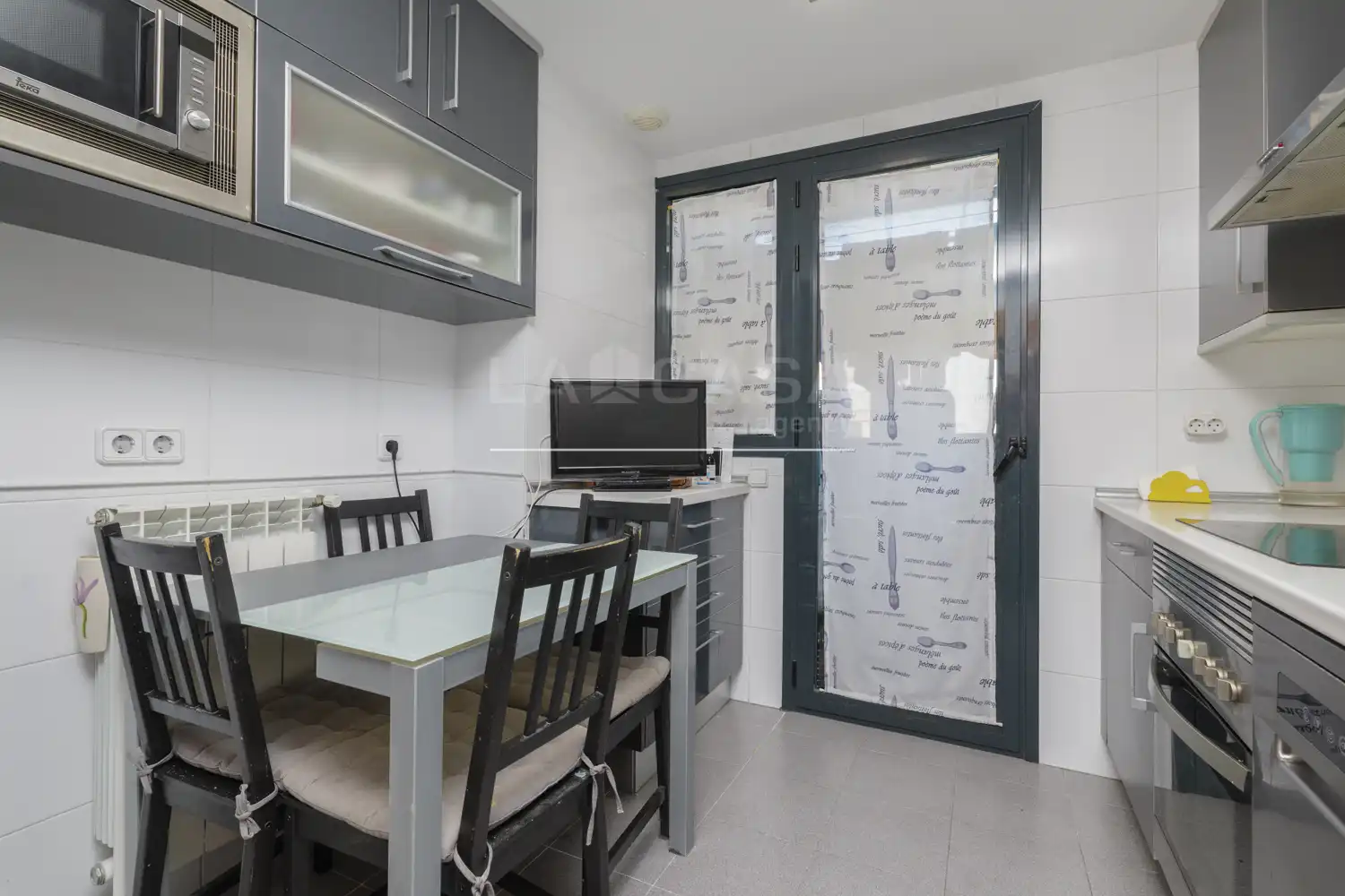 Cocina de Piso en venta en Fuenlabrada con Calefacción, Terraza y Trastero