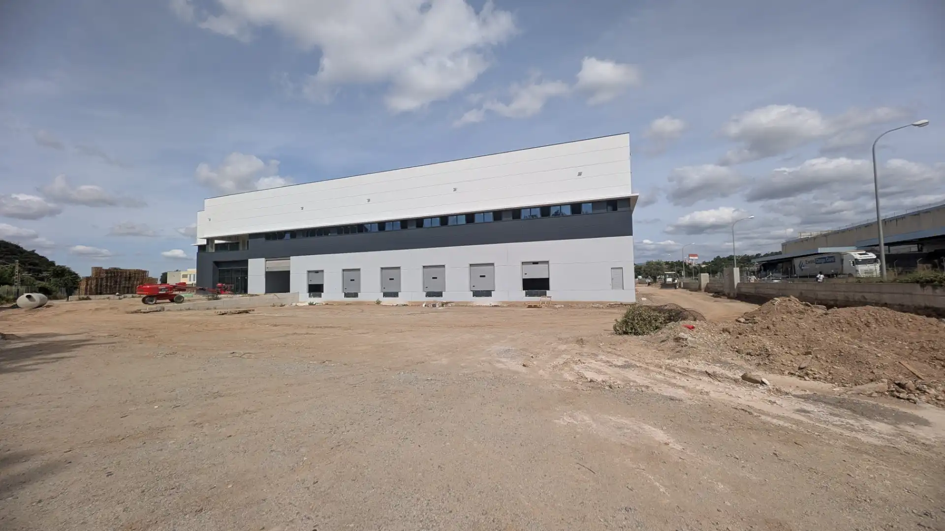 Nave industrielle avec ascenseur à louer à Raiguer, imagen 24