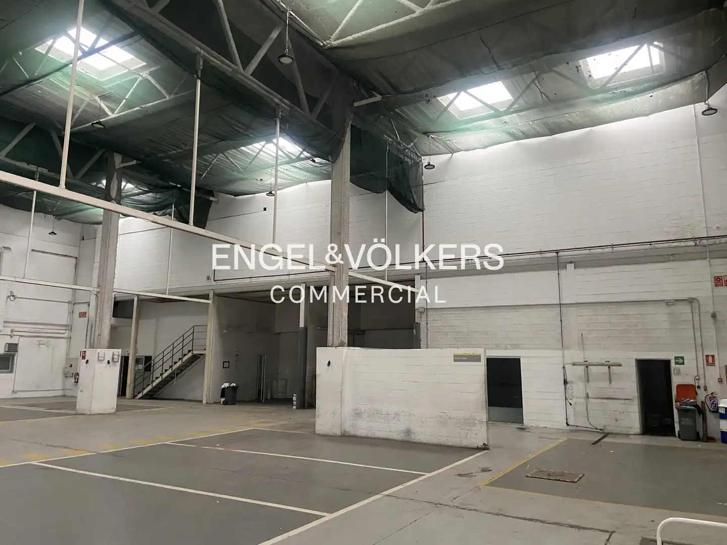 Nave industrial in vendita a Bellvitge - El Gornal - Granvia LH, imagen 10