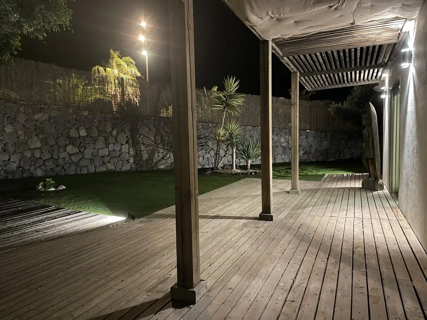 Terraza de Piso en venta en El Rosario con Jardín privado, Terraza y Horno