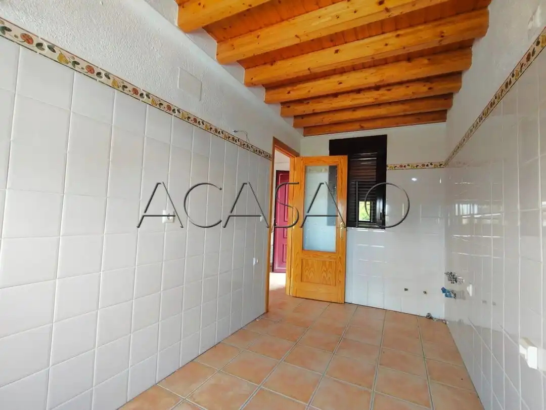 Cocina de Dúplex en venta en Villaluenga de la Sagra con Aire acondicionado