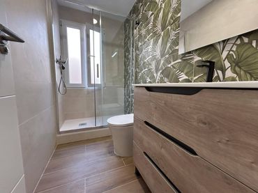 Piso con ascensor en venta en Calle Reina Victoria