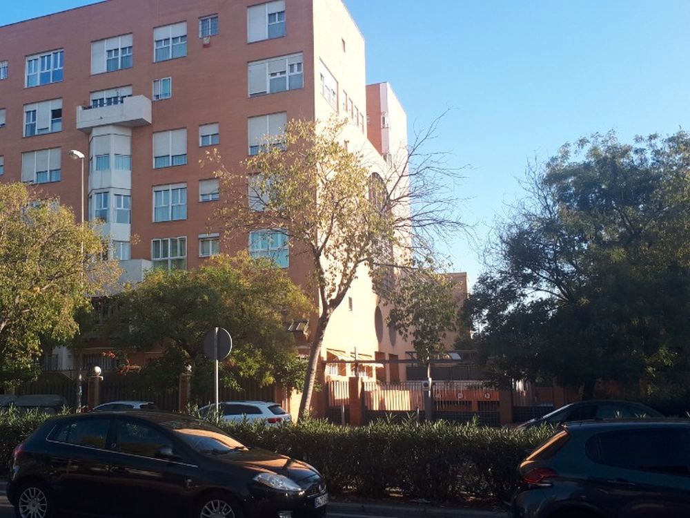 Exterior view of Garage for sale in  Sevilla Capital