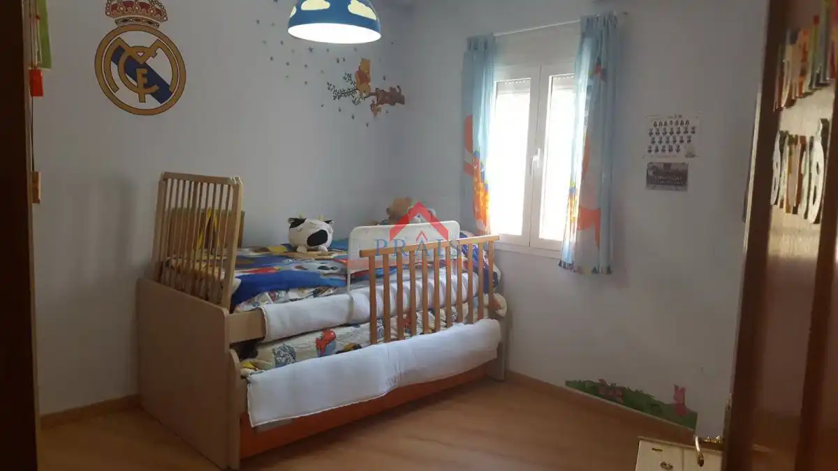 Habitación de Piso en venta en Utrera con Aire acondicionado y Parquet
