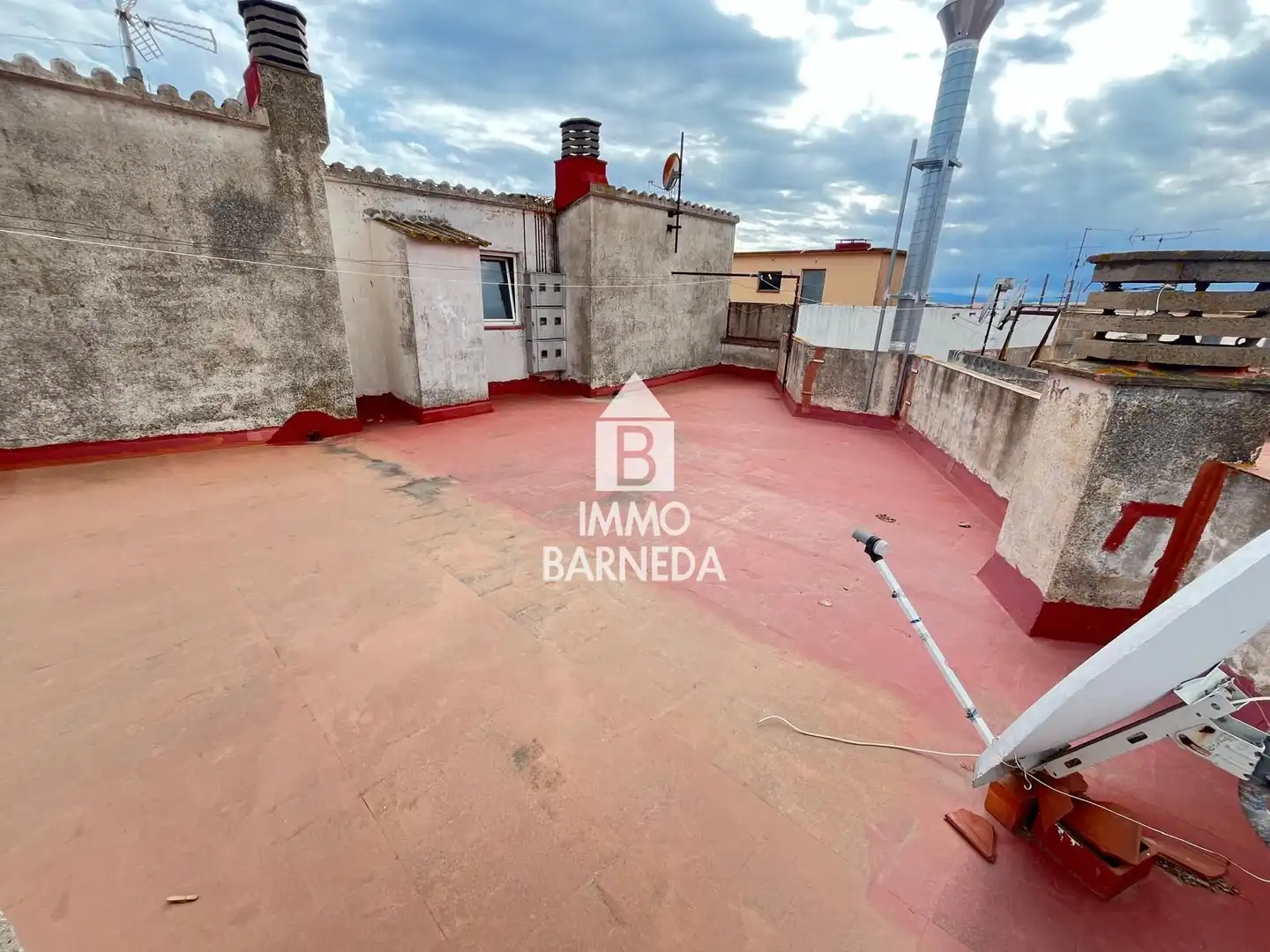 Exterior view of Flat for sale in Roses  with Air Conditioner, Heating and Furnished