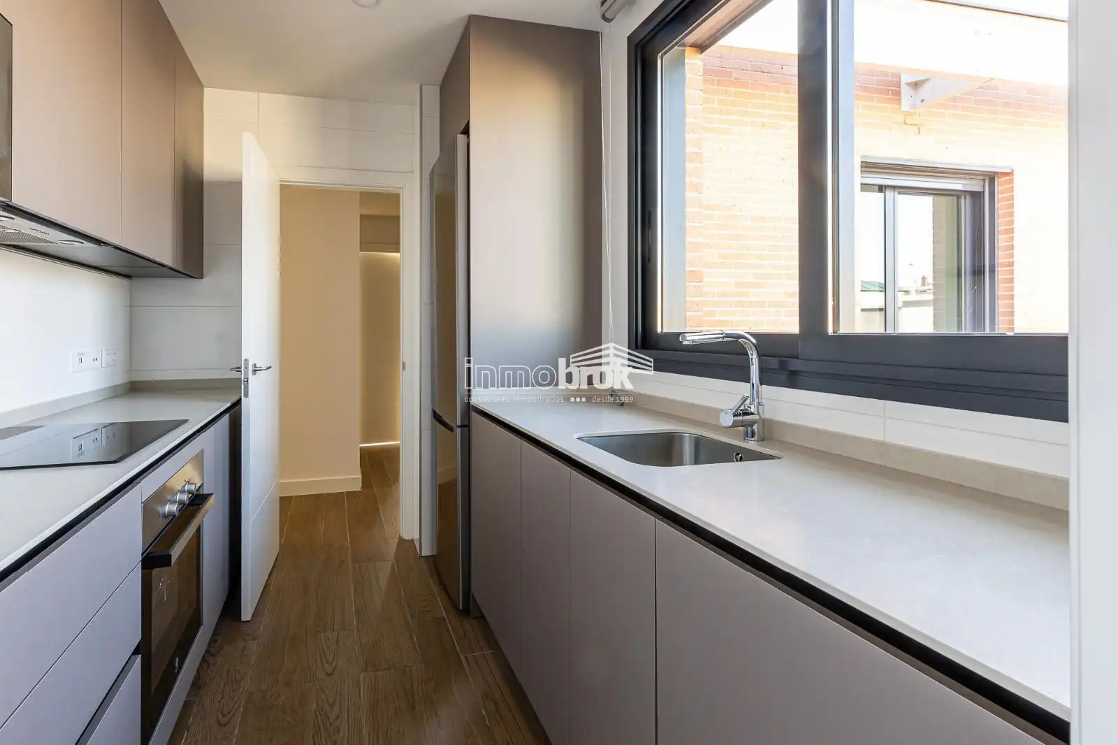 Cocina de Ático de alquiler en Madrid con Aire acondicionado, Calefacción y Terraza