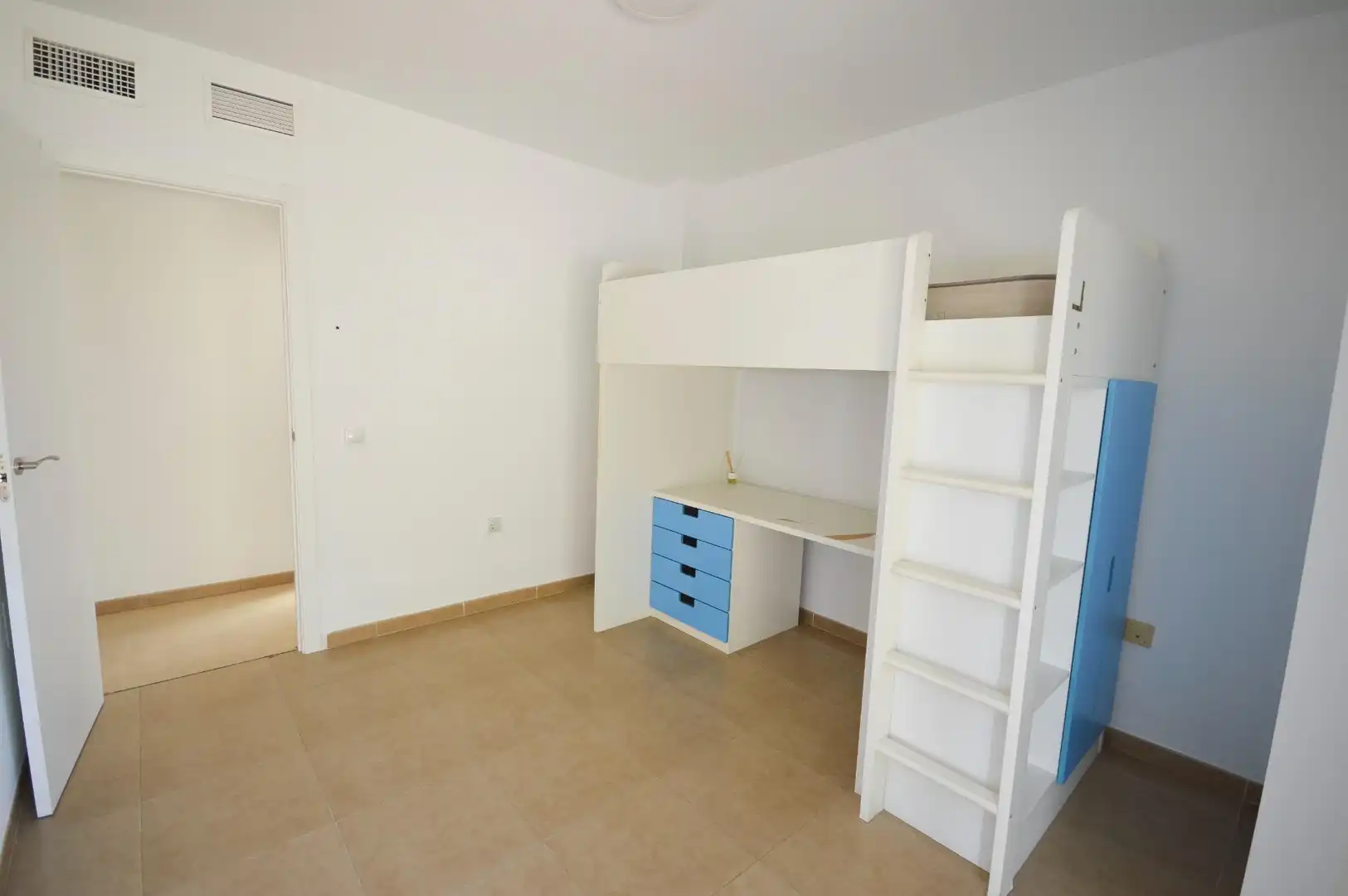 Bedroom of Attic for rent in Huércal de Almería, Almería