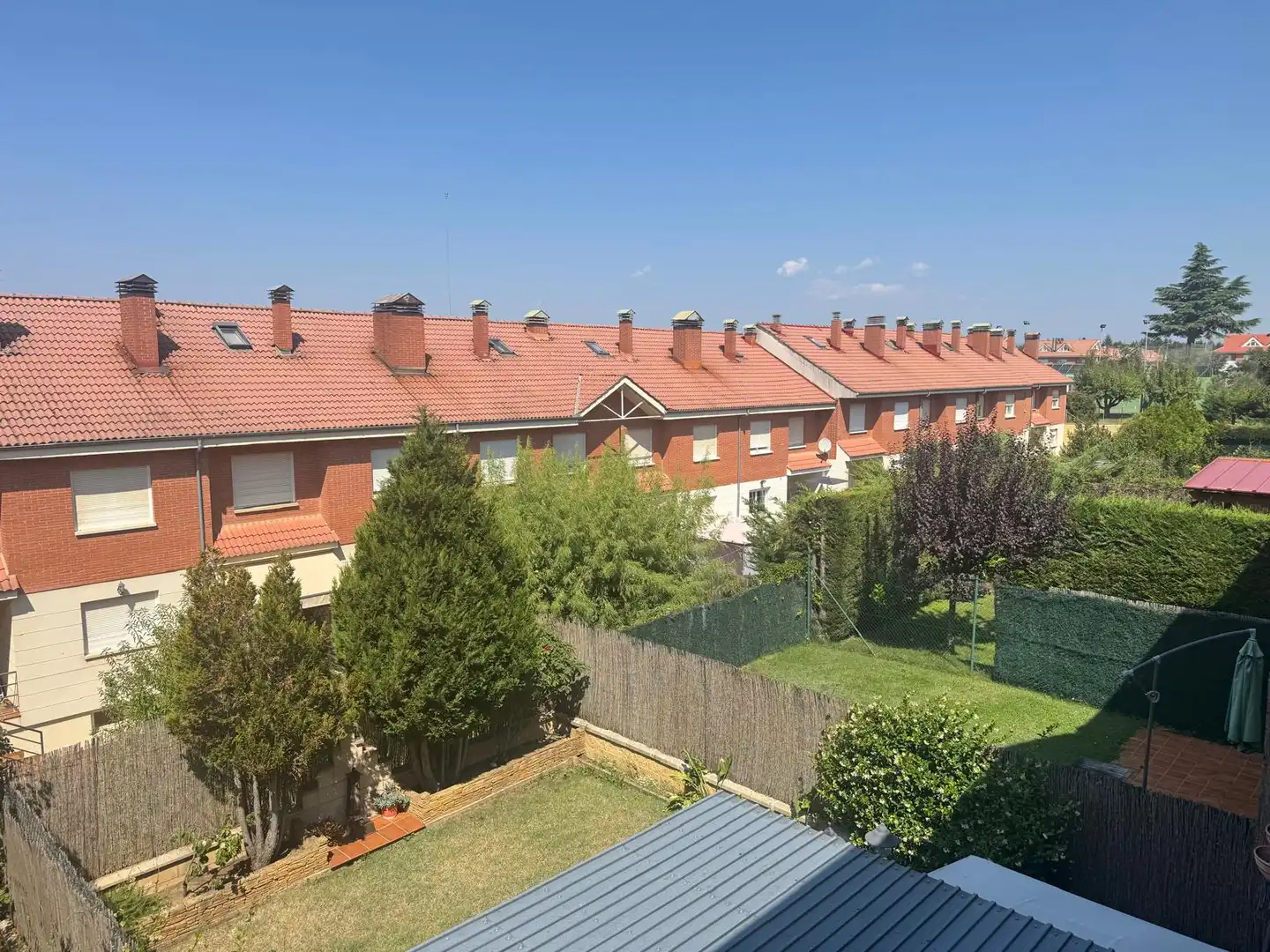 Exterior view of Detached homes for sale in Sariegos  with Heating, Private garden and Community pool
