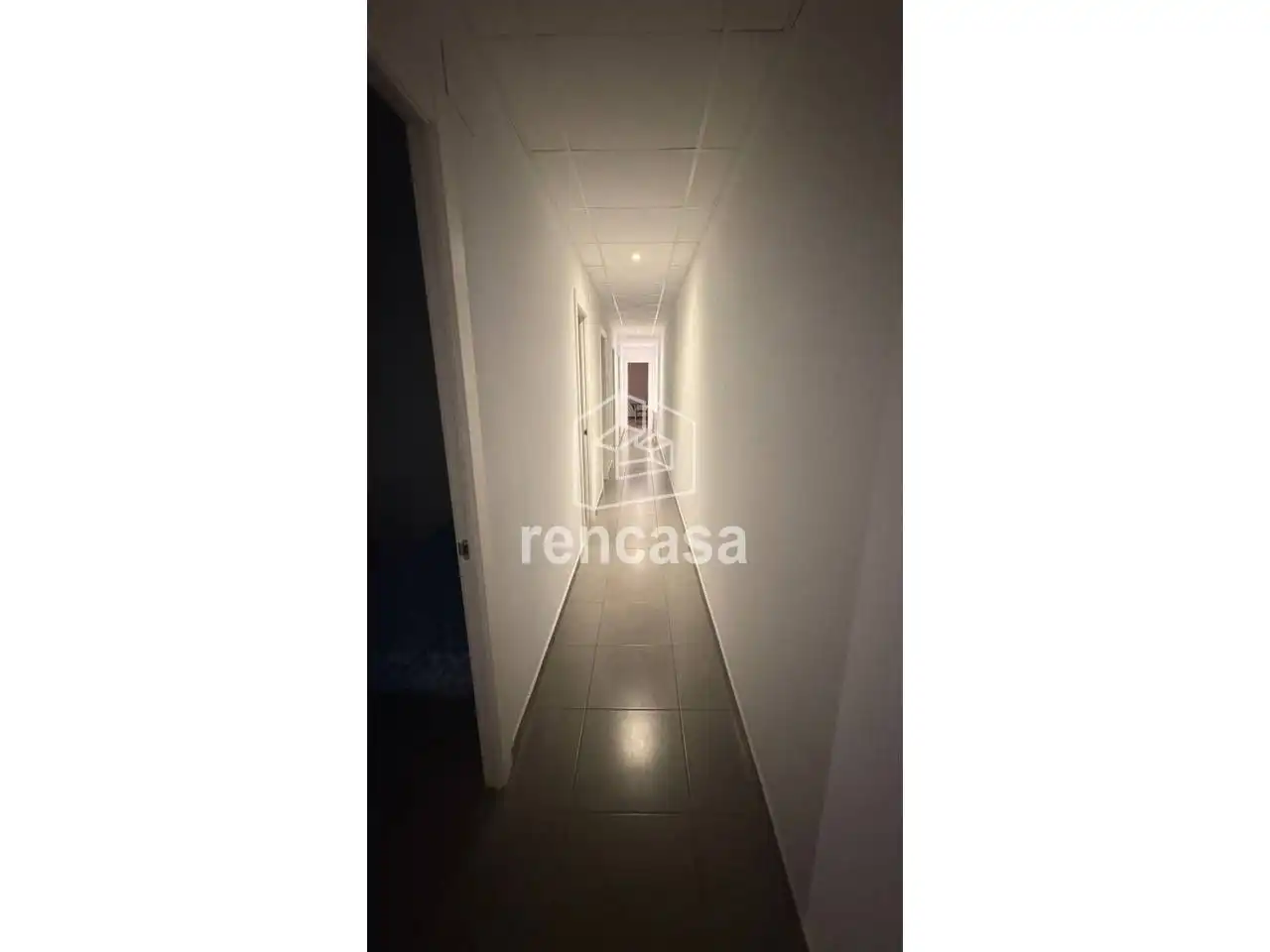 Wohnung zur Miete in Lleida mit Klimaanlage, Heizung und Möbliert