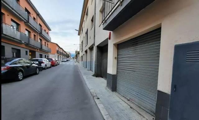 Garaje en Venta en Jacint Verdaguer en Llinars del Vallès