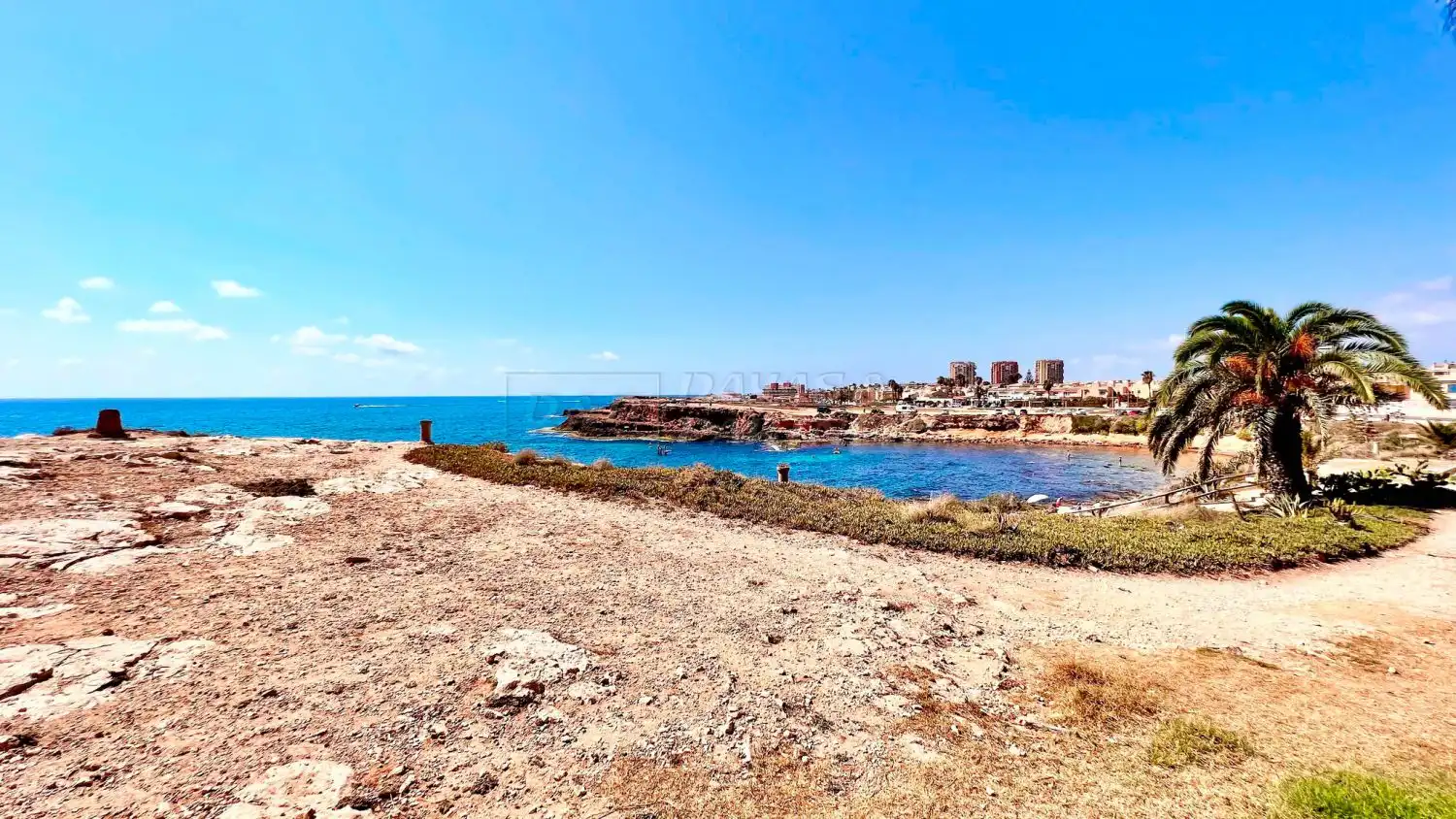 House with pool for sale in Playa de los Locos, imagen 34