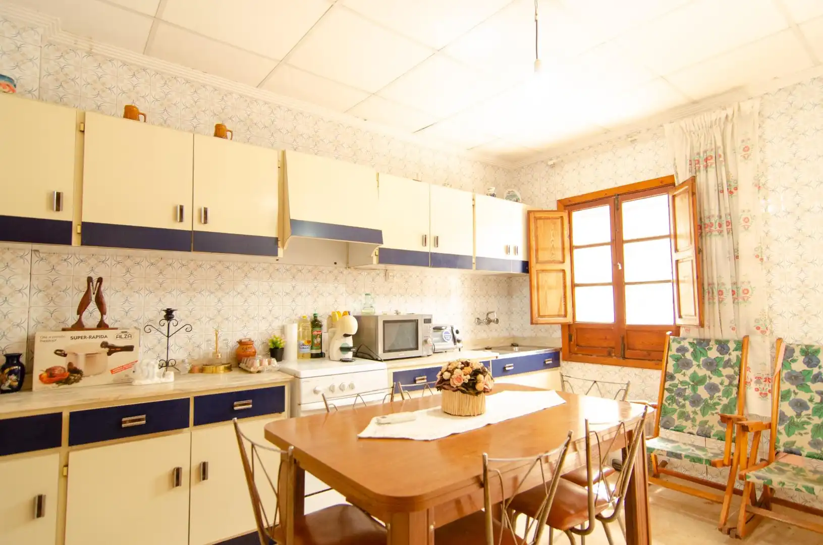 Cuina de Casa o xalet en venda en Murcia