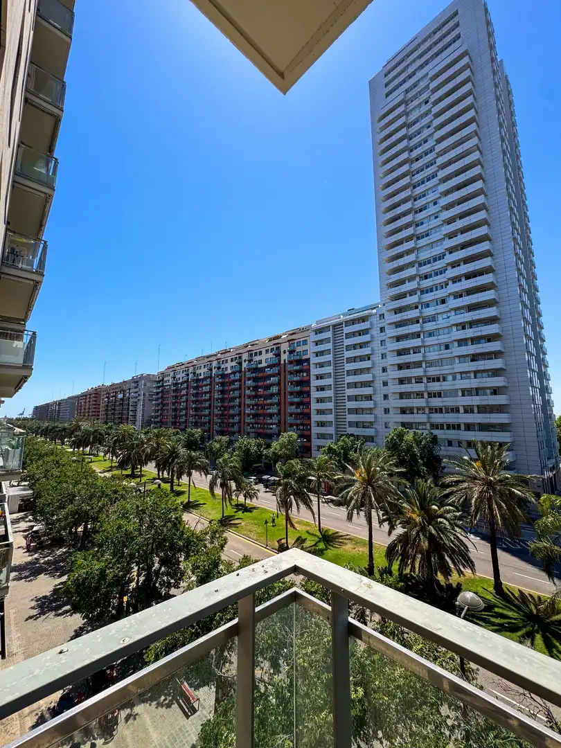 Außenansicht von Wohnung zum Verkauf in Valencia mit Klimaanlage, Abstellraum und Schwimmbad