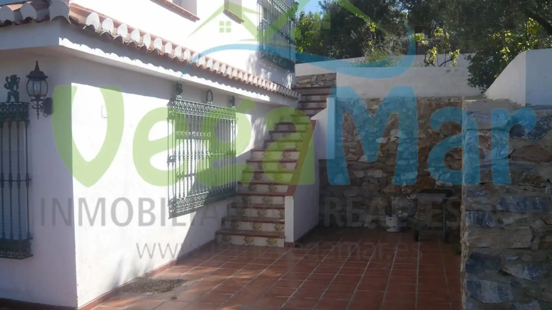 Exterior view of Country homes for sale in Otívar