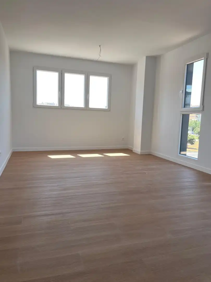 Schlafzimmer von Wohnung zum Verkauf in Castellón de la Plana / Castelló de la Plana mit Klimaanlage