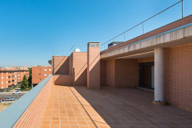 Piso en Venta en Calle Juan Grís, 26 en Casco Histórico