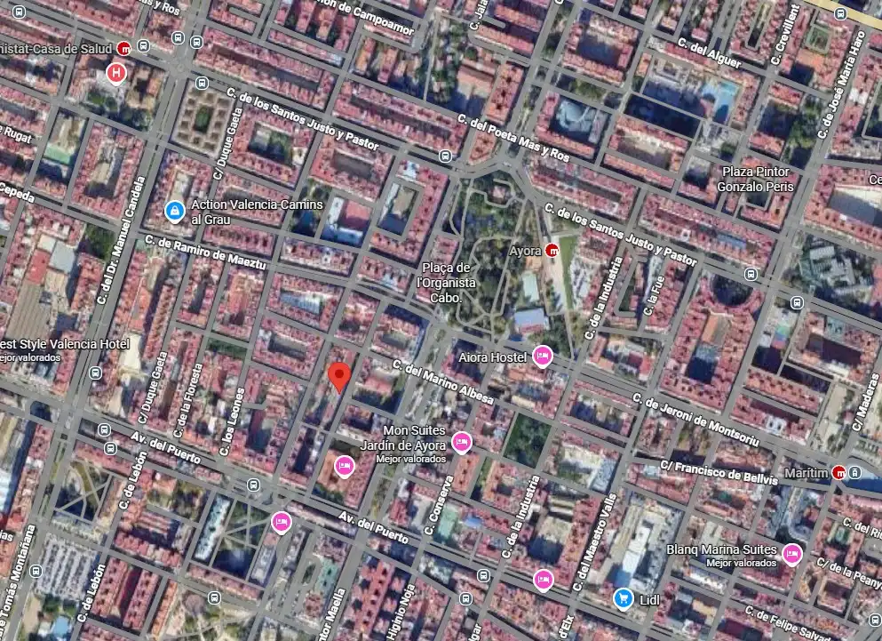 Vista exterior de Pis en venda en Valencia amb Forn i Balcó