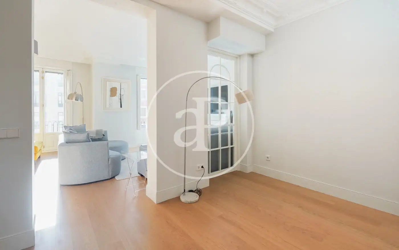 Flat for sale in Madrid  with Air Conditioner, Heating and Storage room