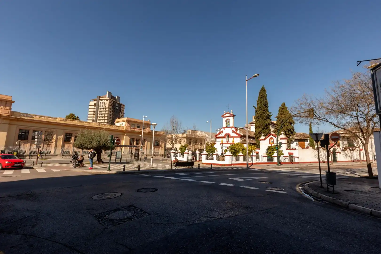 Exterior view of Study for sale in Granada  with Air Conditioner, Heating and Alarm