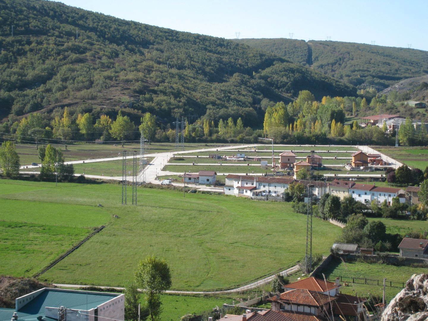 Vista exterior de Residencial en venda en Cervera de Pisuerga