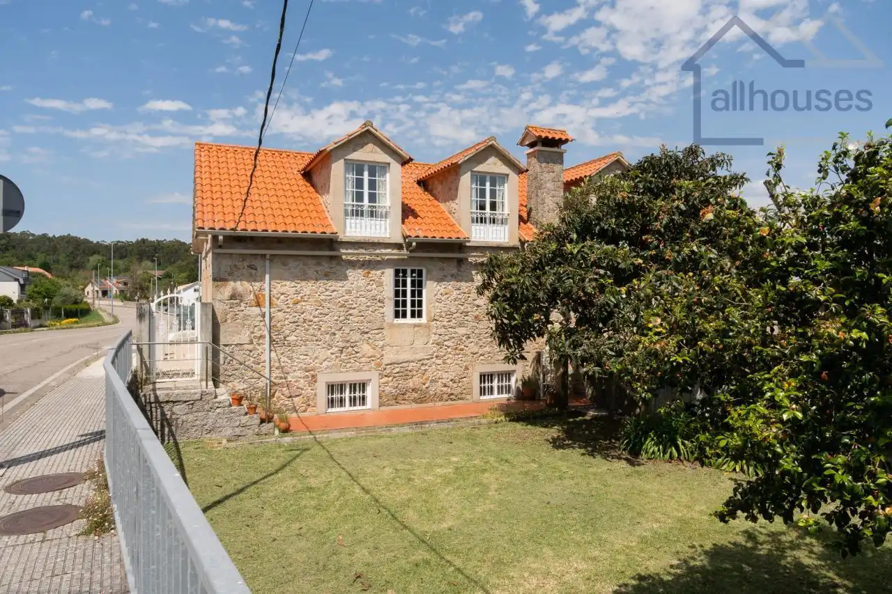 Casa rústica amb terrassa en venda a A Guarda, imagen 101