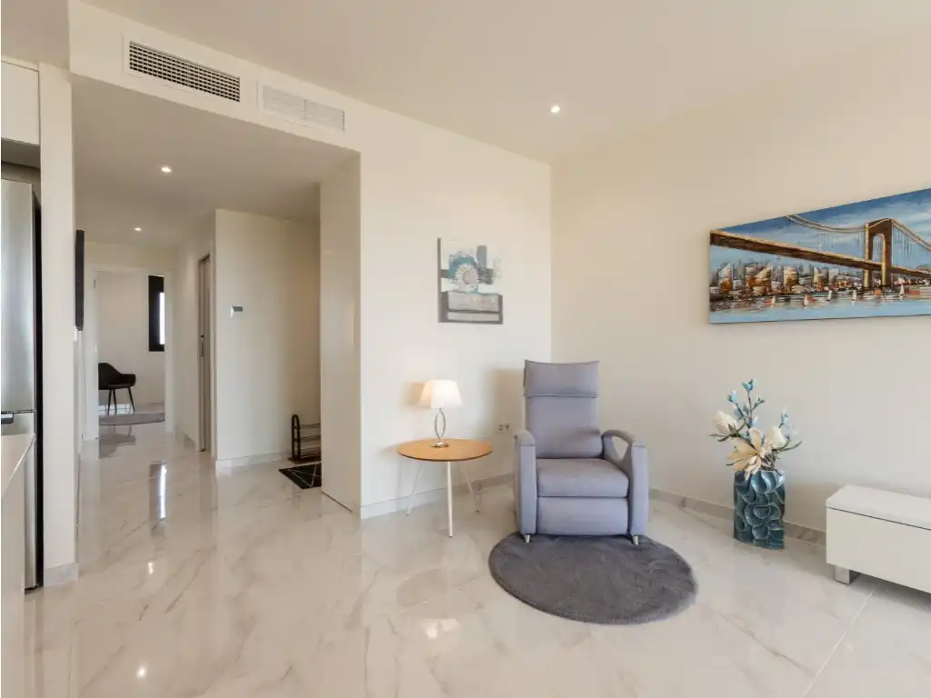 Apartamento con terraza en venta en Calle Pirineos-Filipinas, imagen 9
