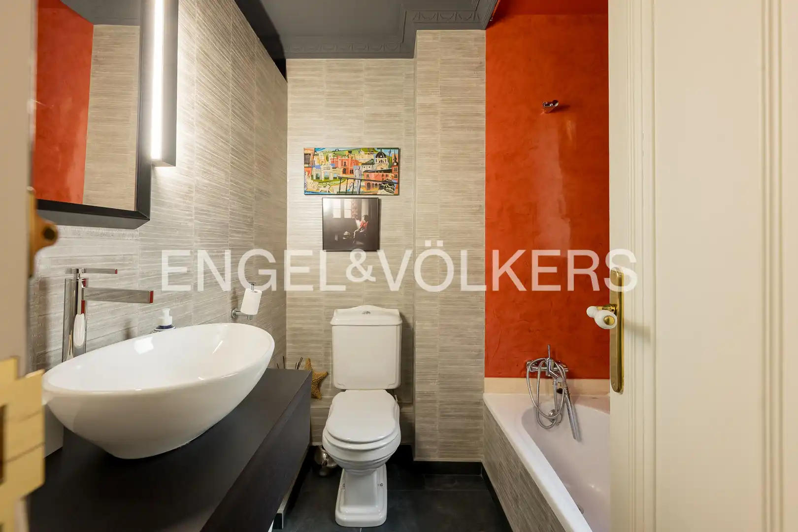 Baño de Piso en venta en Madrid con Aire acondicionado, Calefacción y Parquet