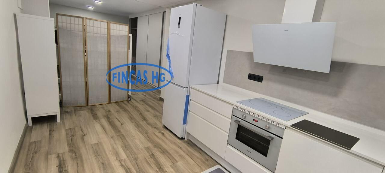 Apartament de lloguer a Ensanche - Diputación, Centro